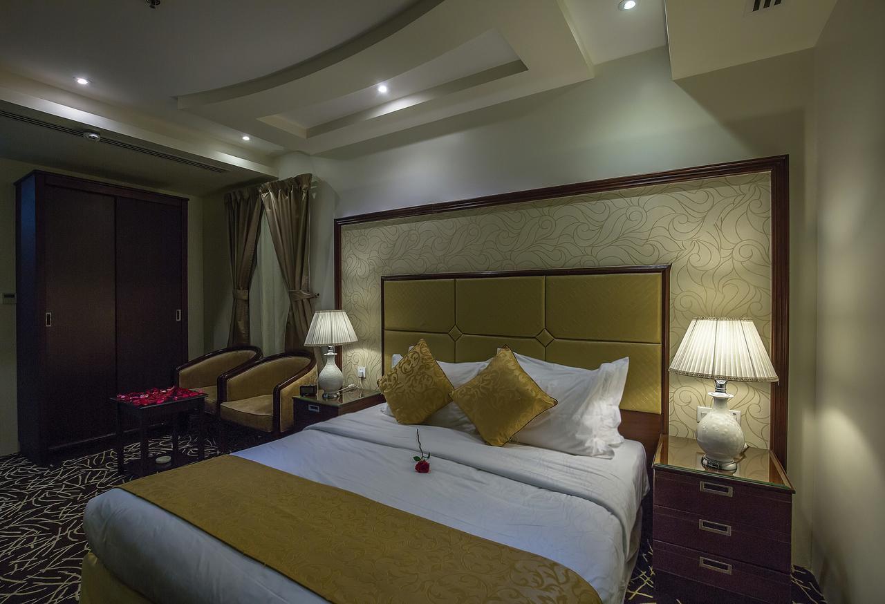 Rest Night Serviced Apartments- Alhamra Riyad Dış mekan fotoğraf A bedroom at the hotel