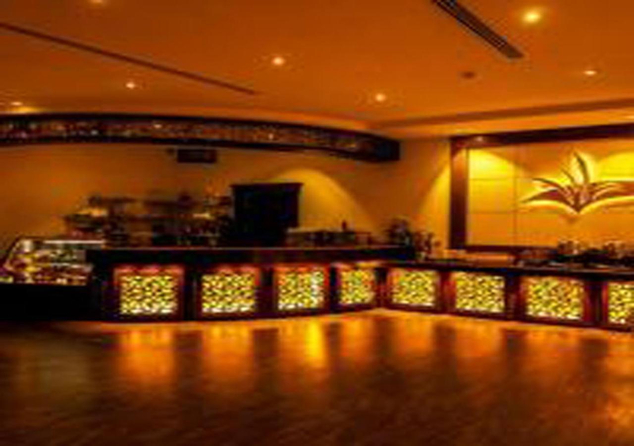 Rest Night Serviced Apartments- Alhamra Riyad Dış mekan fotoğraf The bar at the hotel